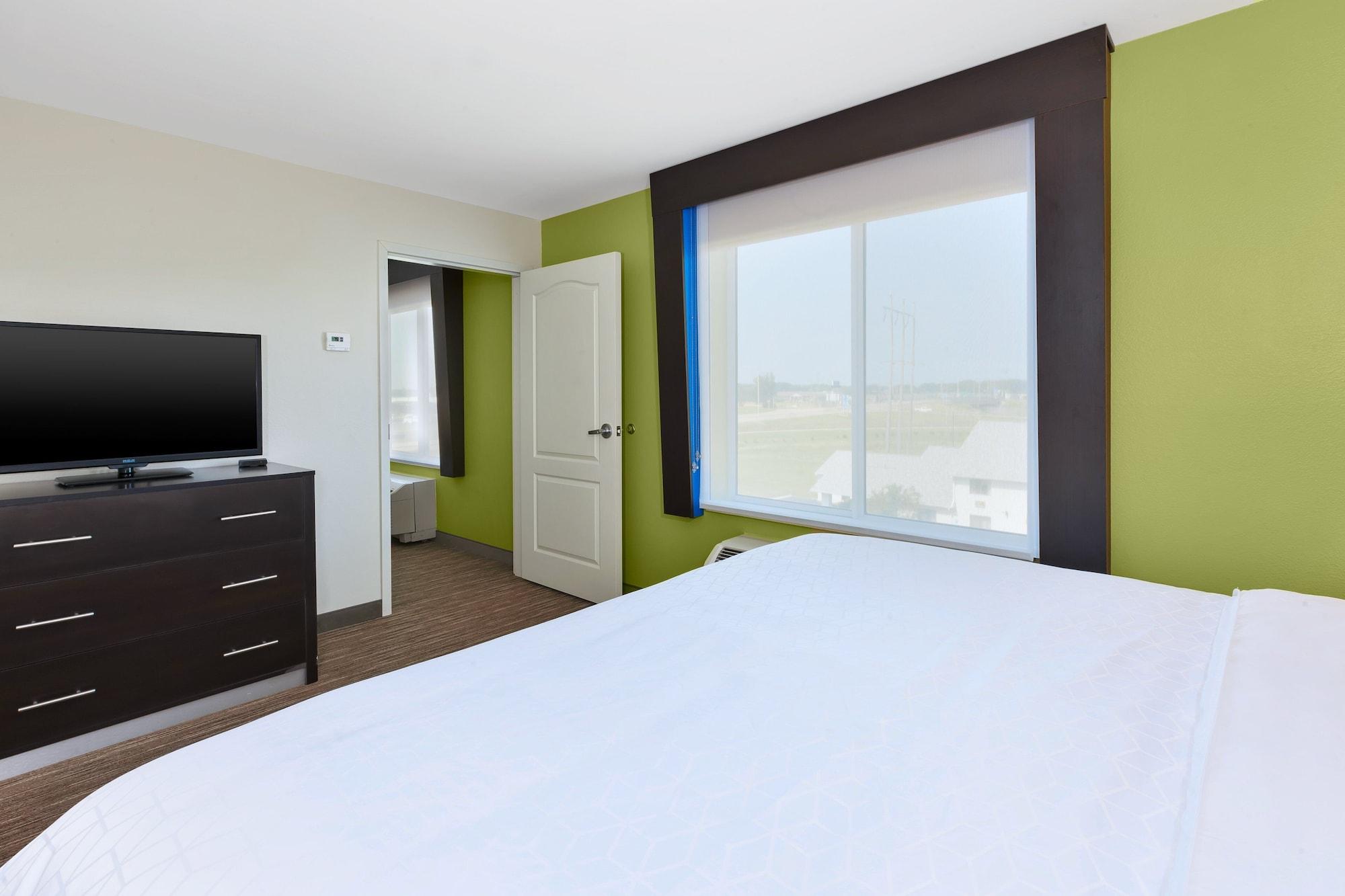 Holiday Inn Express & Suites - Effingham By Ihg Экстерьер фото