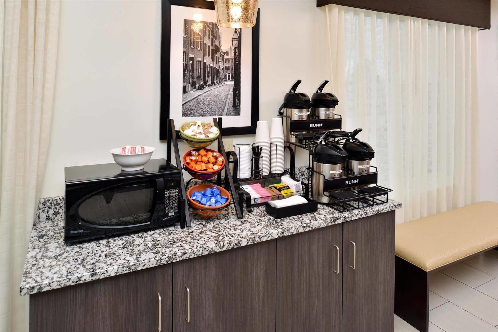 Holiday Inn Express & Suites - Effingham By Ihg Экстерьер фото