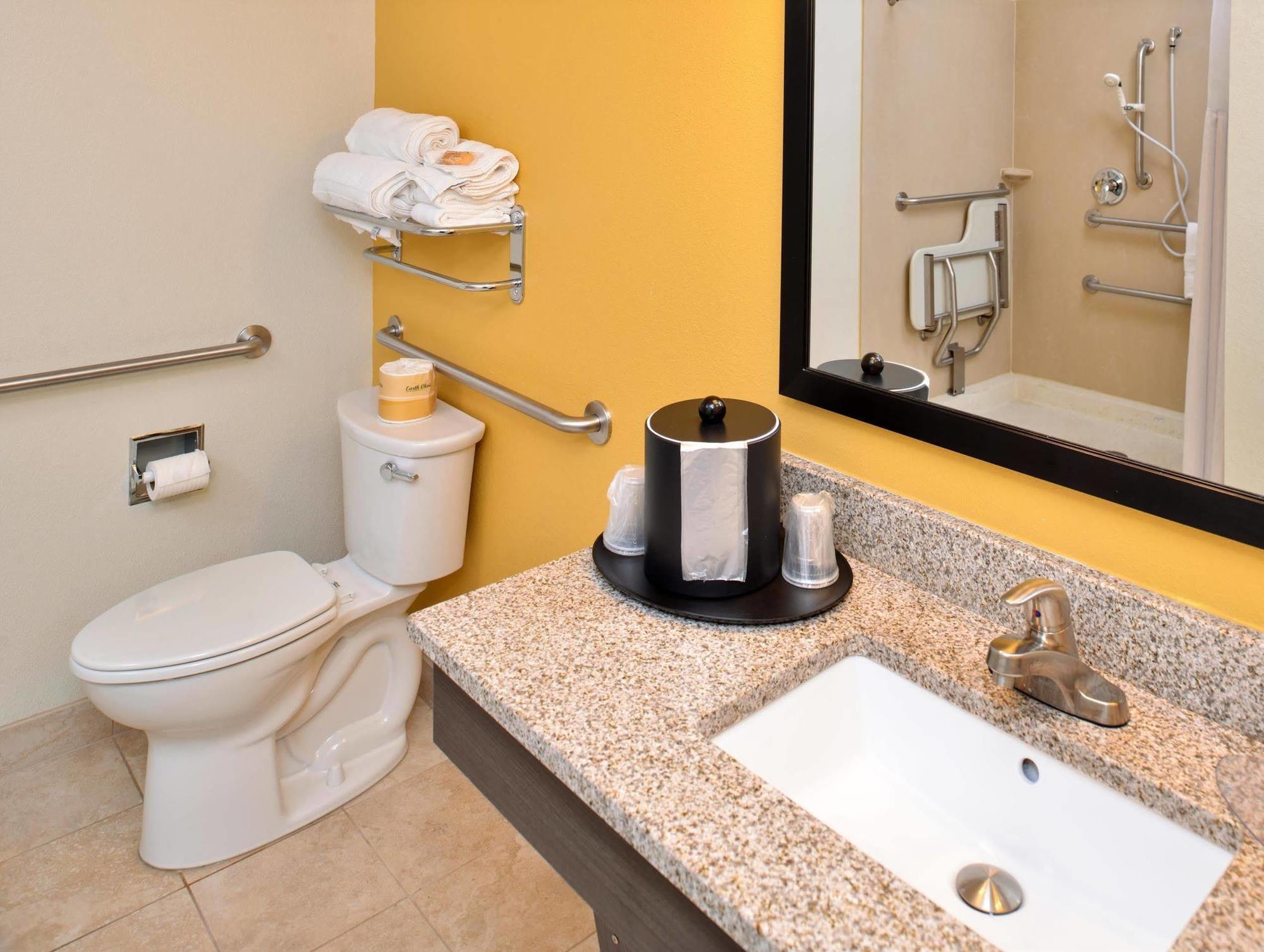 Holiday Inn Express & Suites - Effingham By Ihg Экстерьер фото